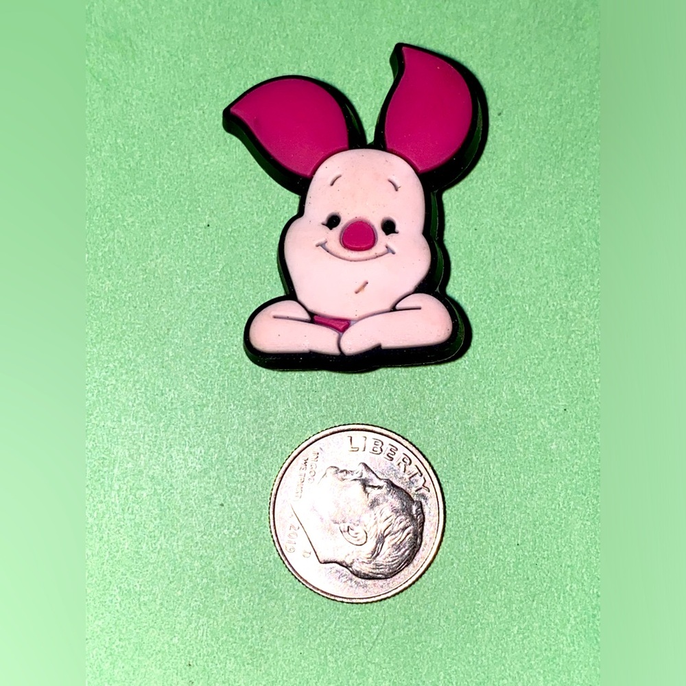 (10 for $15) Piglet is Happy of Winnie the Pooh Crocs Shoe Charms